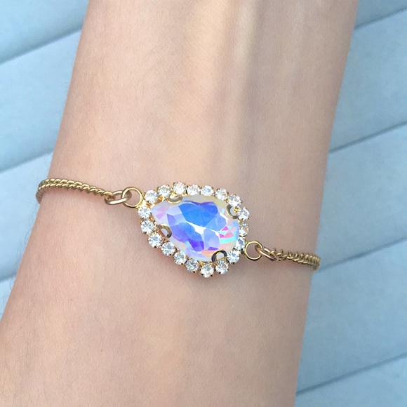 White Aurora Borealis Crystal Halo + Gold Pear Adjustable Boho Bracelet - Picture 12 of 13